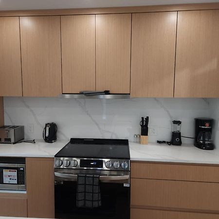 Signature Luxe Top-Floor Townhouse 2Br, 3Ba With Stunning Views Vancouver Exterior photo